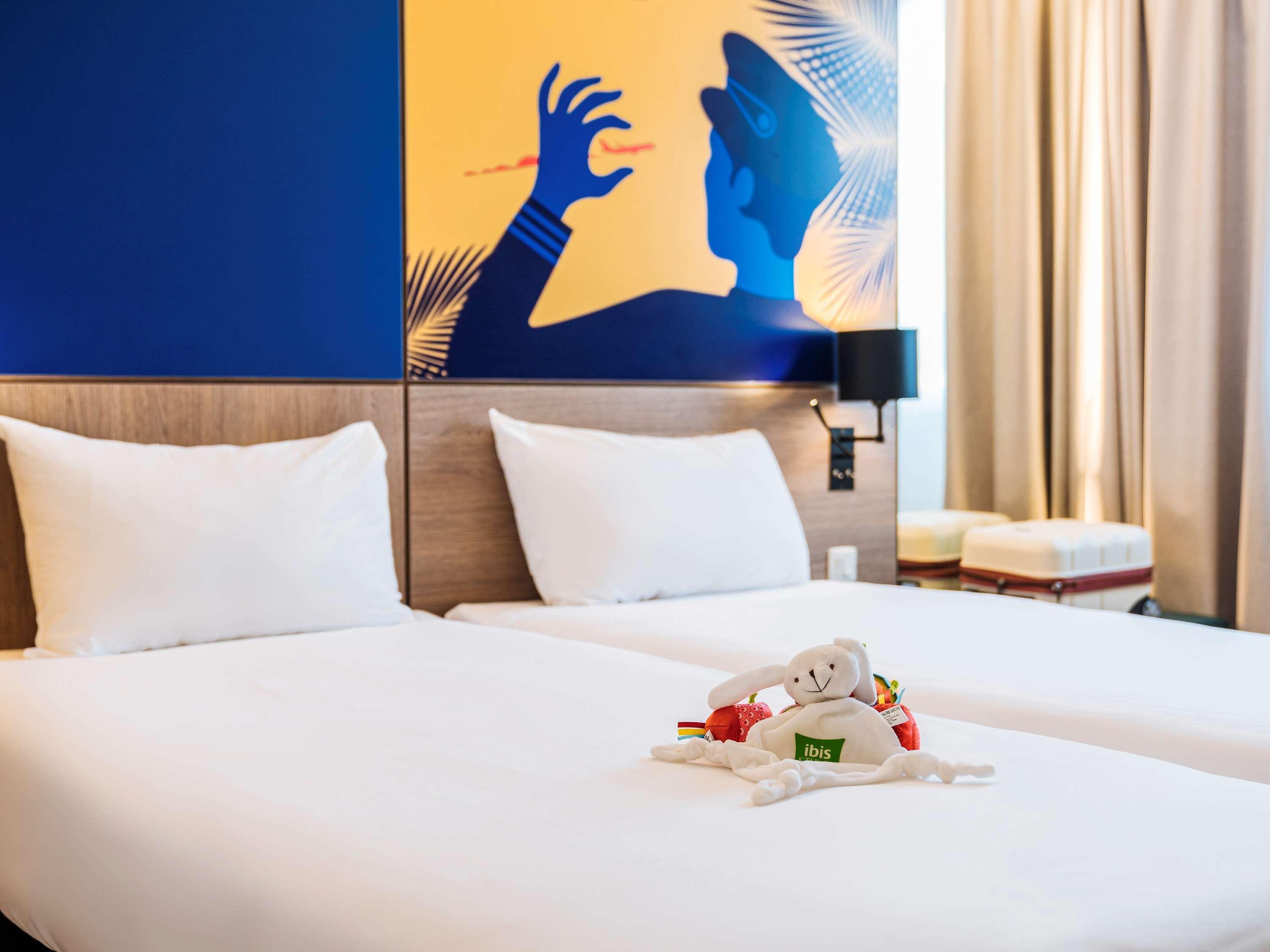 Ibis Styles Nice Aeroport Arenas Екстериор снимка